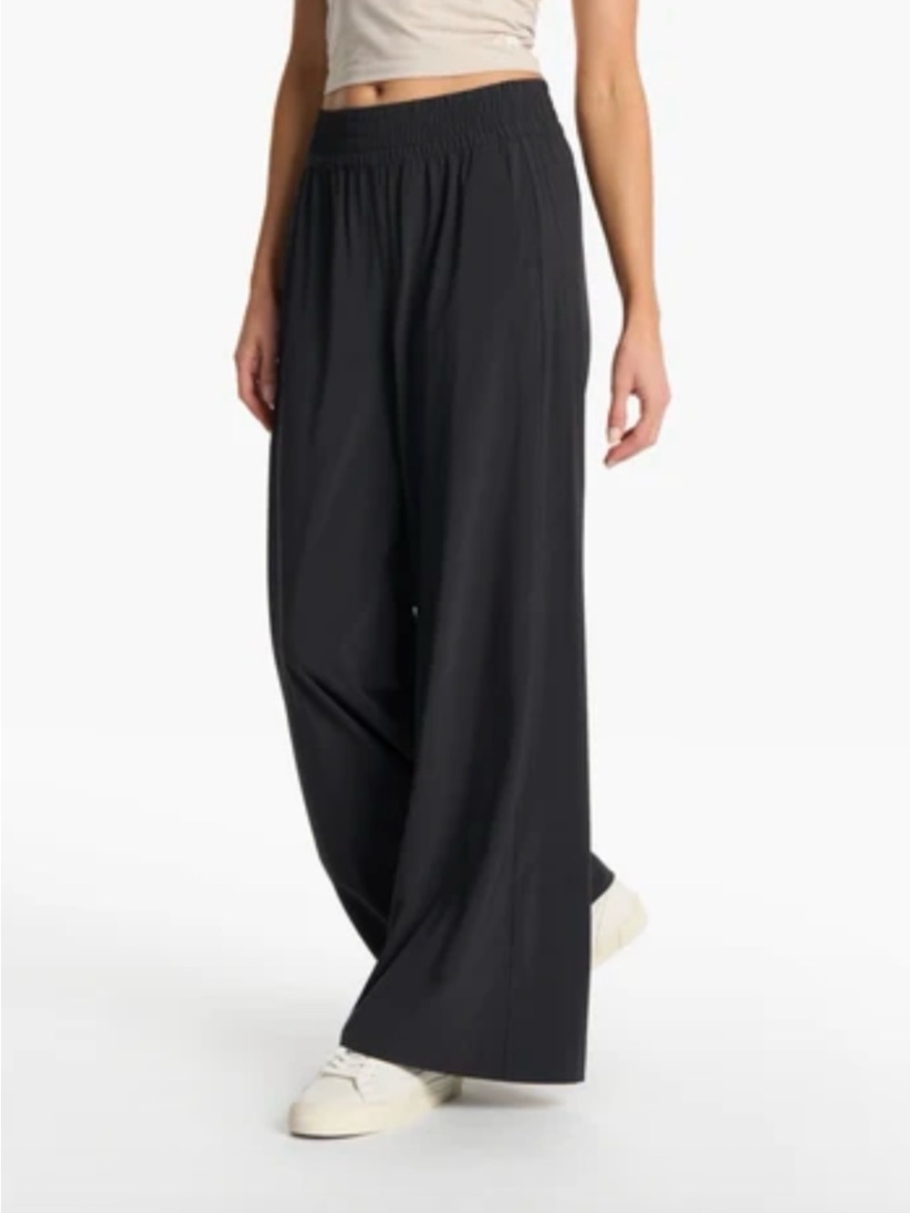 Vuori Villa Black Pull-On Pants